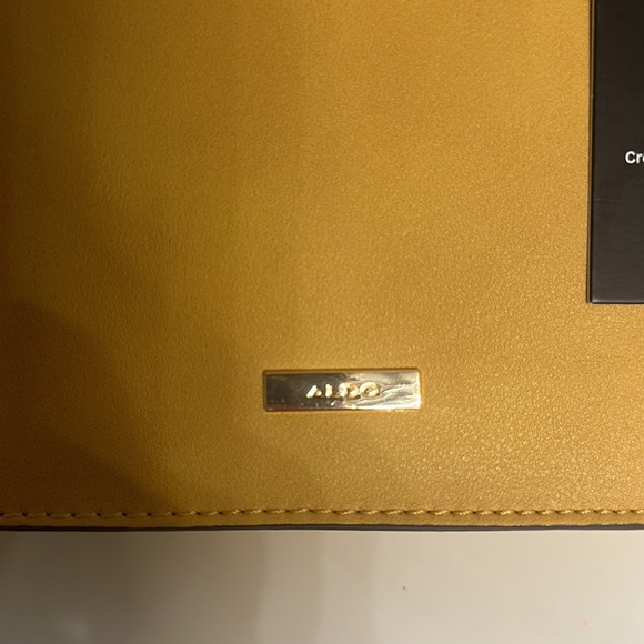 ALDO yellow/gold faux leather handbag with scarf NWT - Picture 6 of 14